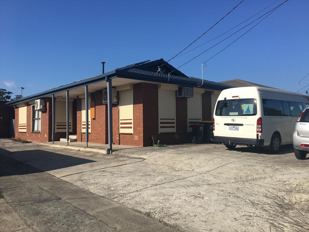Entire Hume House Villa Melbourne Exterior photo